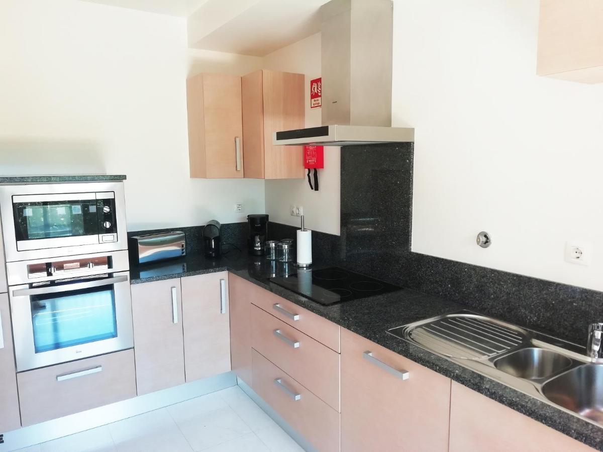 Sunny Retreat Apartment Praia Da Luz Luaran gambar